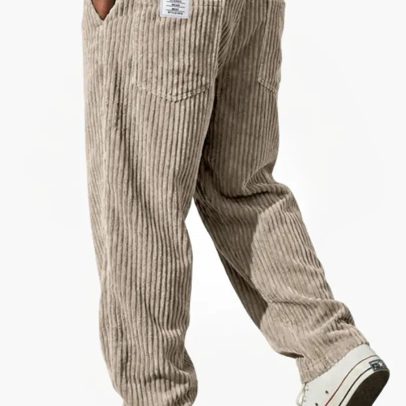 Pantalón de pana de rayas y corte holgado para hombre