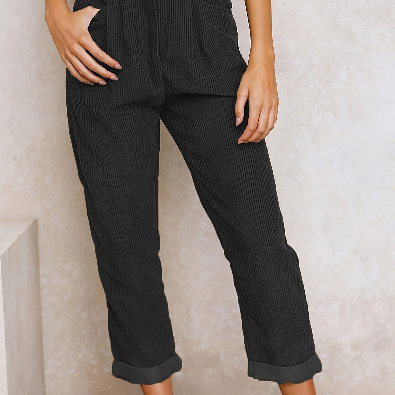 Pantalón casual corte relajado con bolsillos para mujer