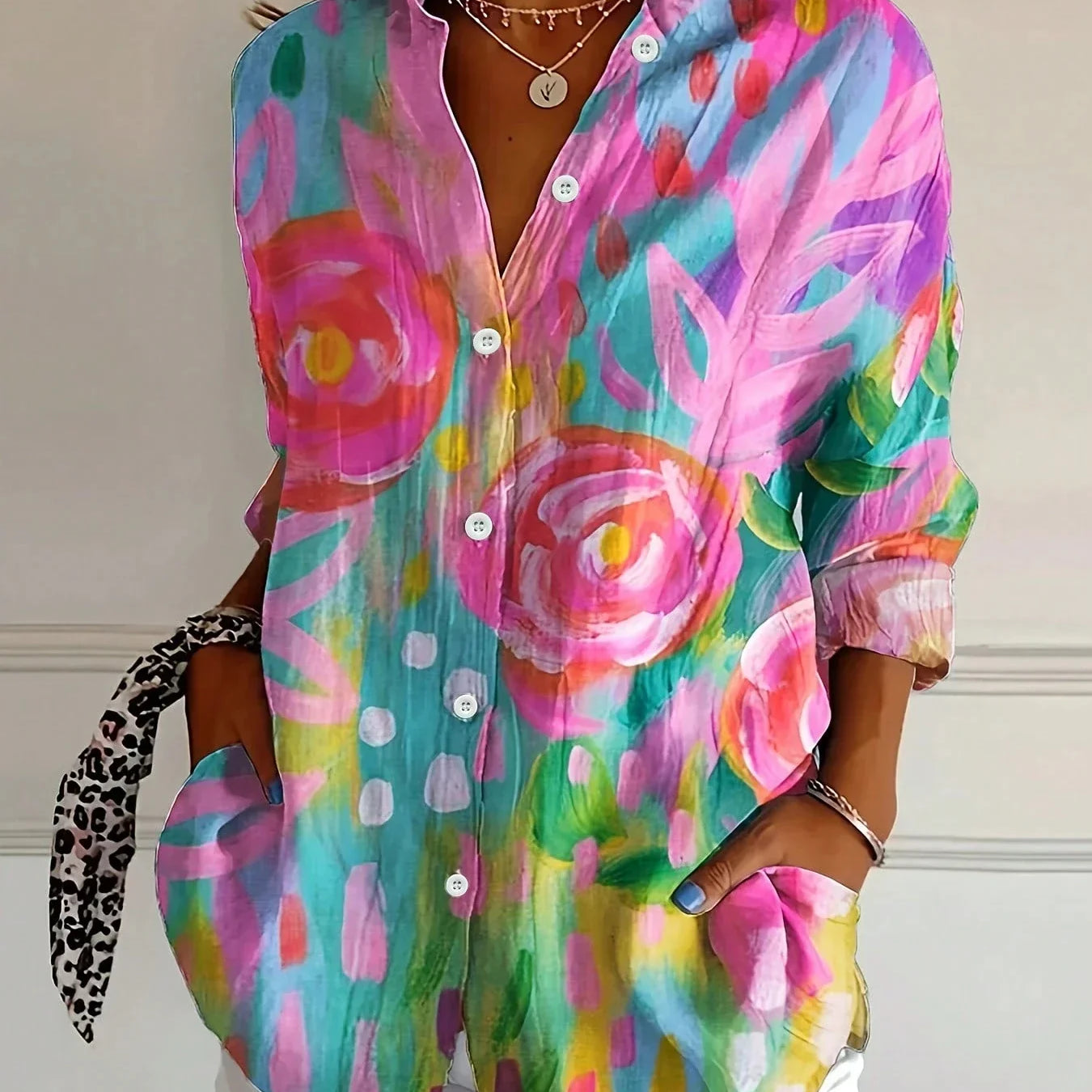 Blouse colorée pour femmes avec imprimé ludique