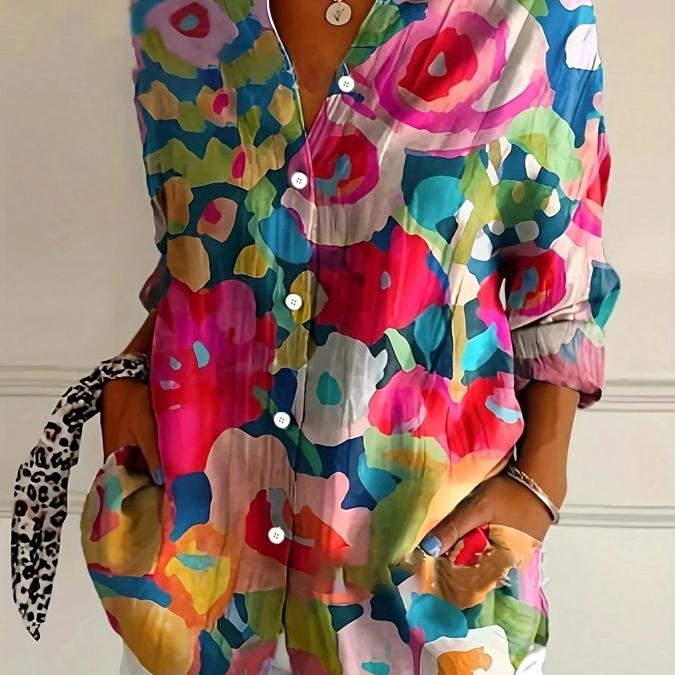 Blouse colorée pour femmes avec imprimé ludique