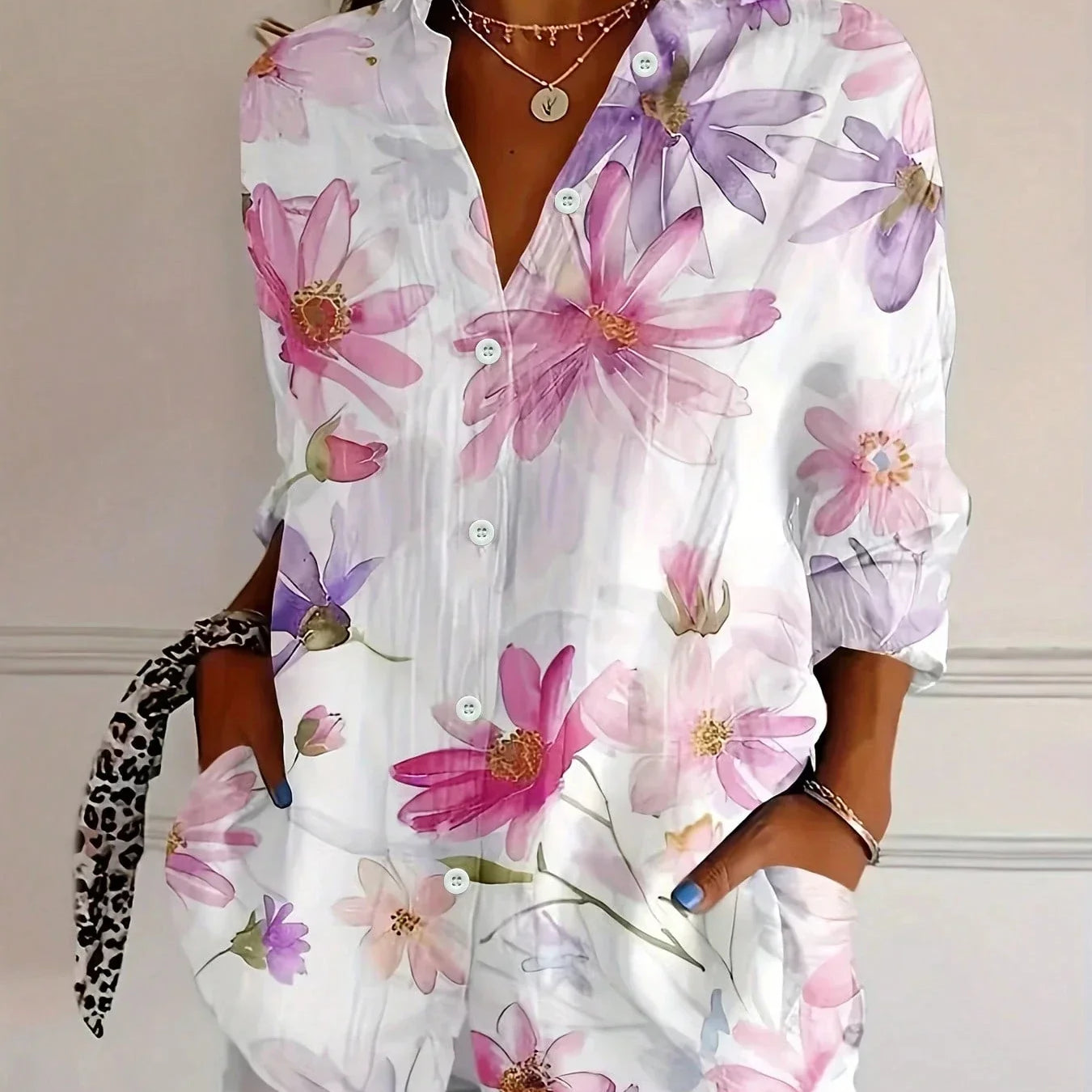 Blouse colorée pour femmes avec imprimé ludique