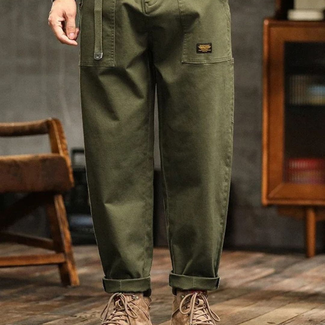 Men’s Loose-Fit Cargo Pants with Multiple Pockets