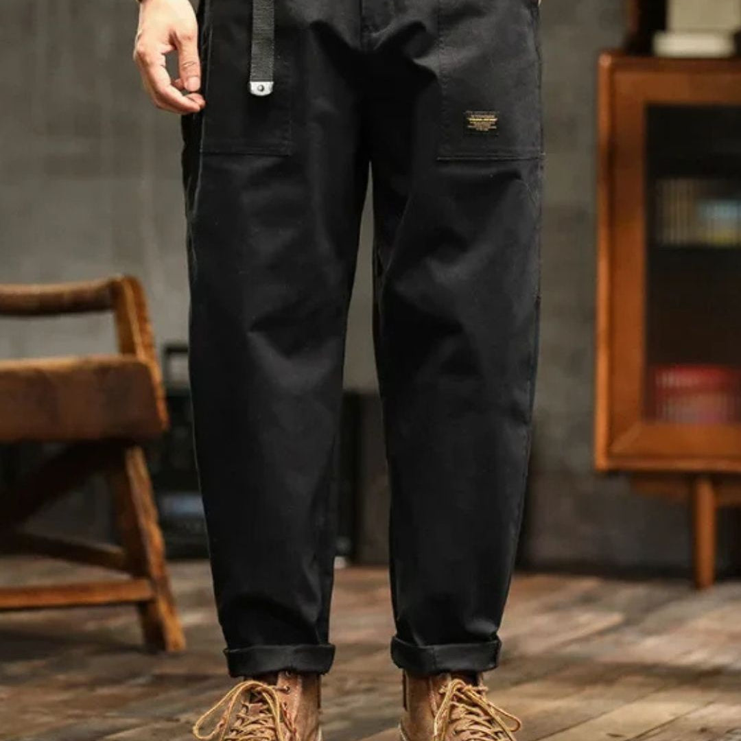 Men’s Loose-Fit Cargo Pants with Multiple Pockets