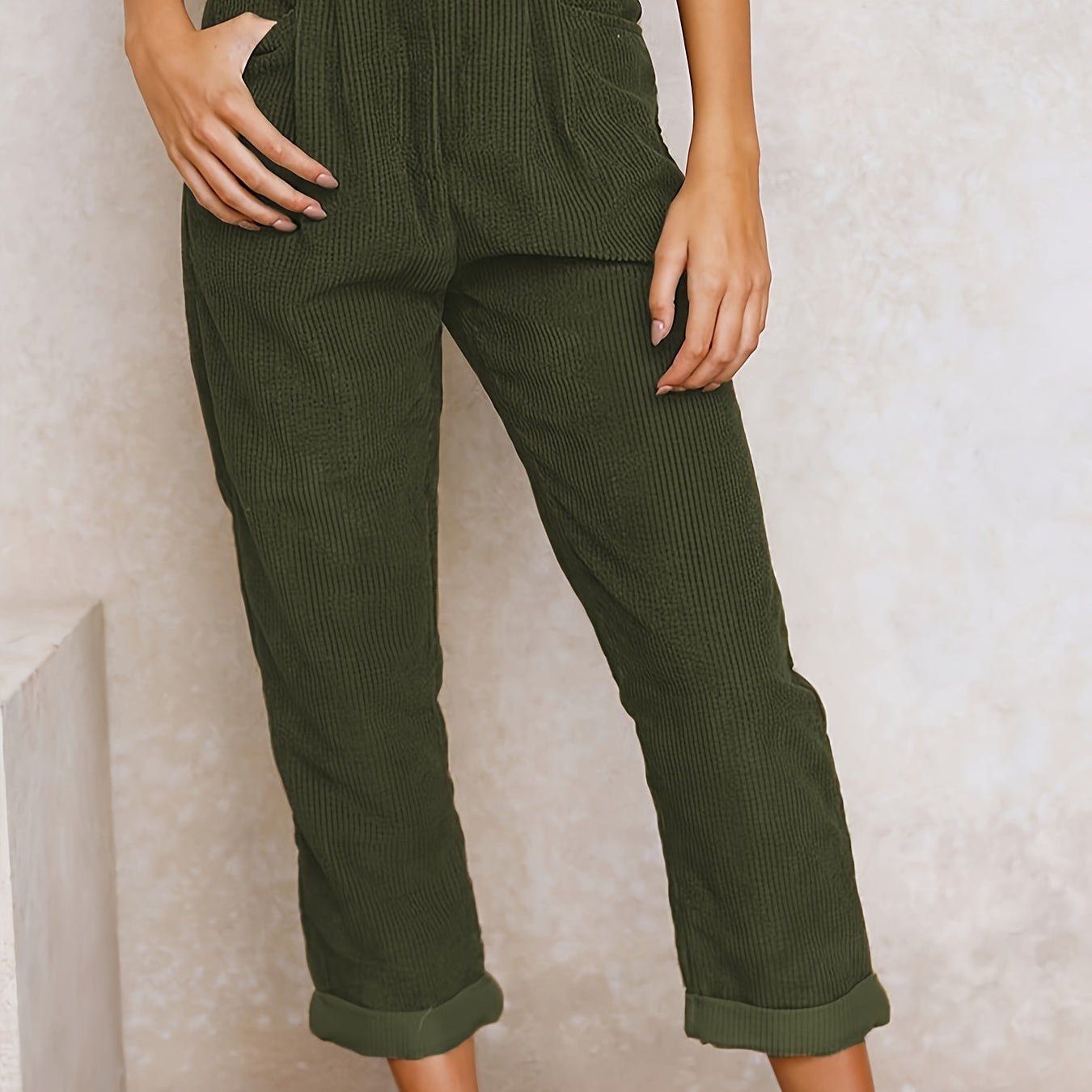 Pantalón casual corte relajado con bolsillos para mujer