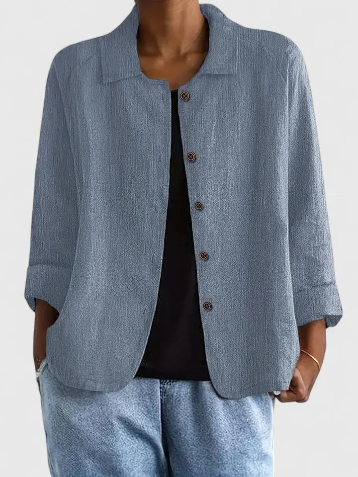 Casual Women's Top with Front Buttons and Classic Collar