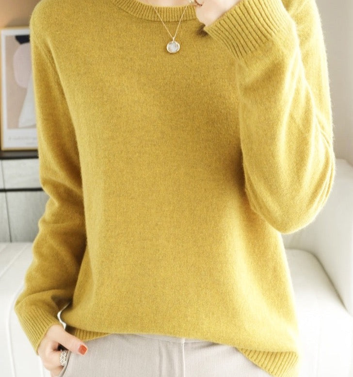 Casual Long-Sleeve Crew-Neck Pullover for Women
