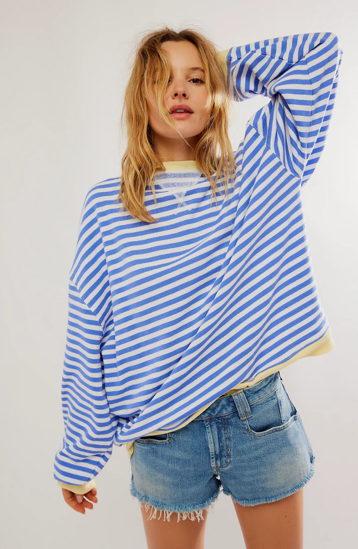 Women’s Oversized Striped Crew-Neck Sweatshirt