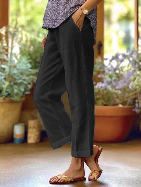 Pantalon Femme Léger pour l'Été avec Coupe Fluide et Silhouette Élégante