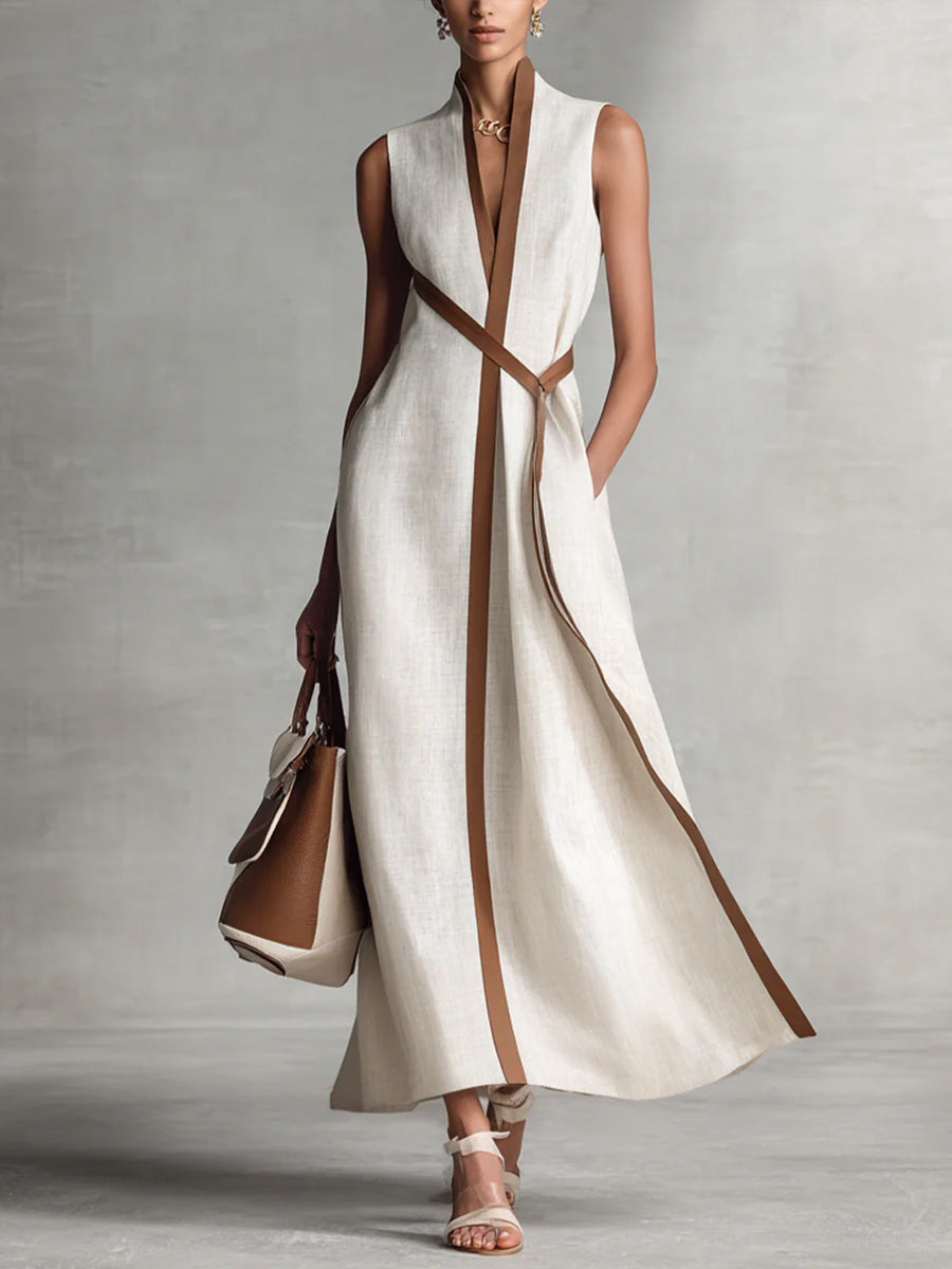 Vestido largo de mujer con corte fluido y detalles en contraste