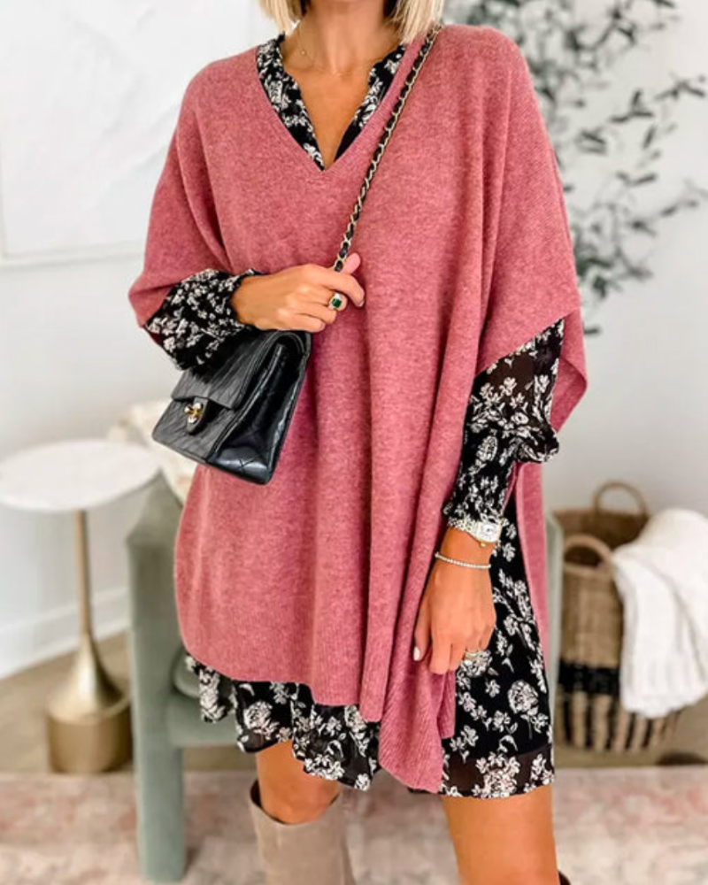 Pull with a V-Neck, High-Cut Knit, Short Sleeves