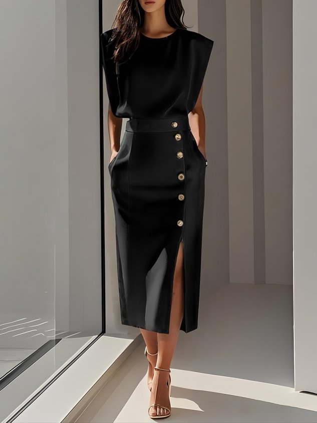 Sleeveless Midi Dress with Decorative Buttons and Slit