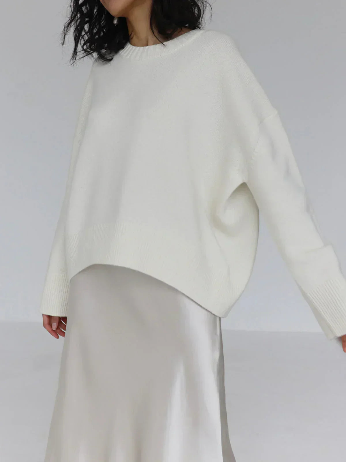 Oversized Women's Crew-Neck Pullover