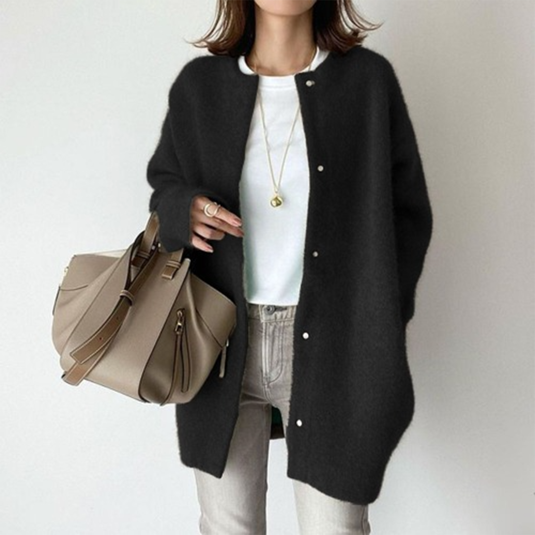 Oversized Women’s Button-Front Cardigan