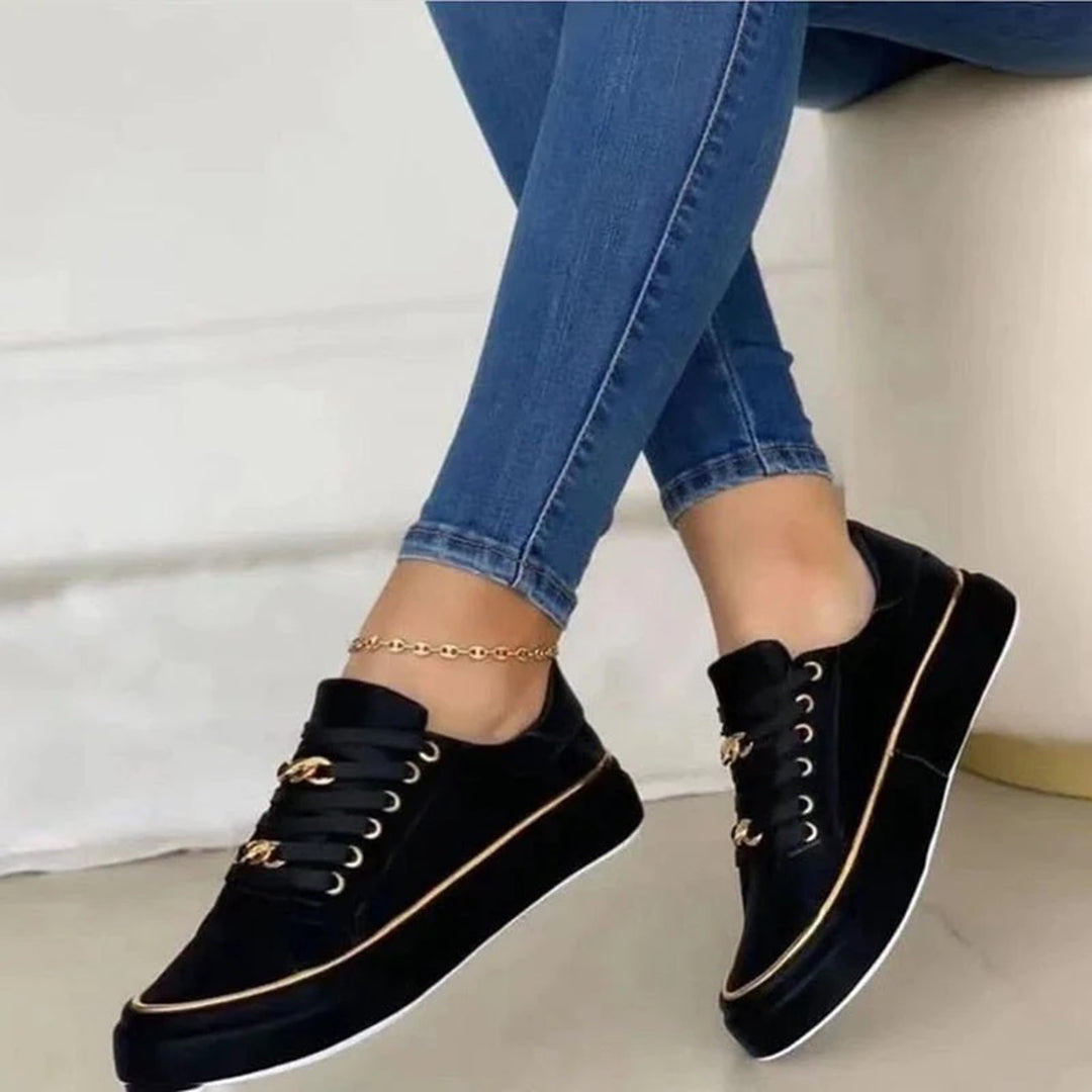 Casual Lace-Up Platform Sneakers for Women's Everyday Comfort