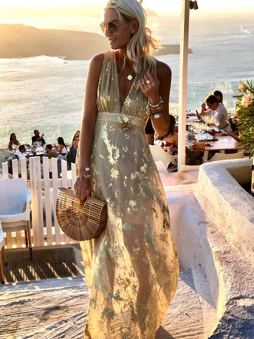 Vestido largo con lentejuelas cuello en V sin mangas