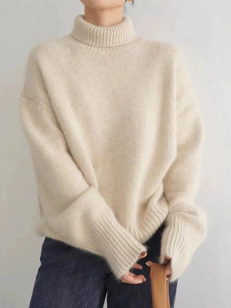 Oversized and Comfortable Women's Turtleneck Sweater