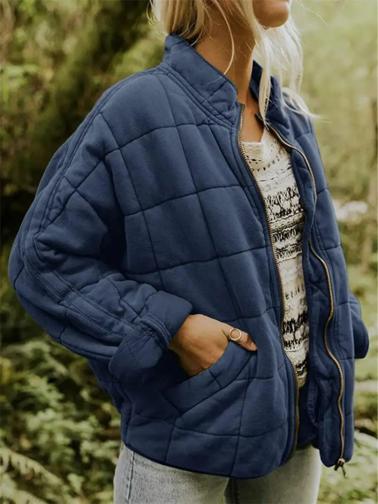Women's quilted zip-up jacket with pockets