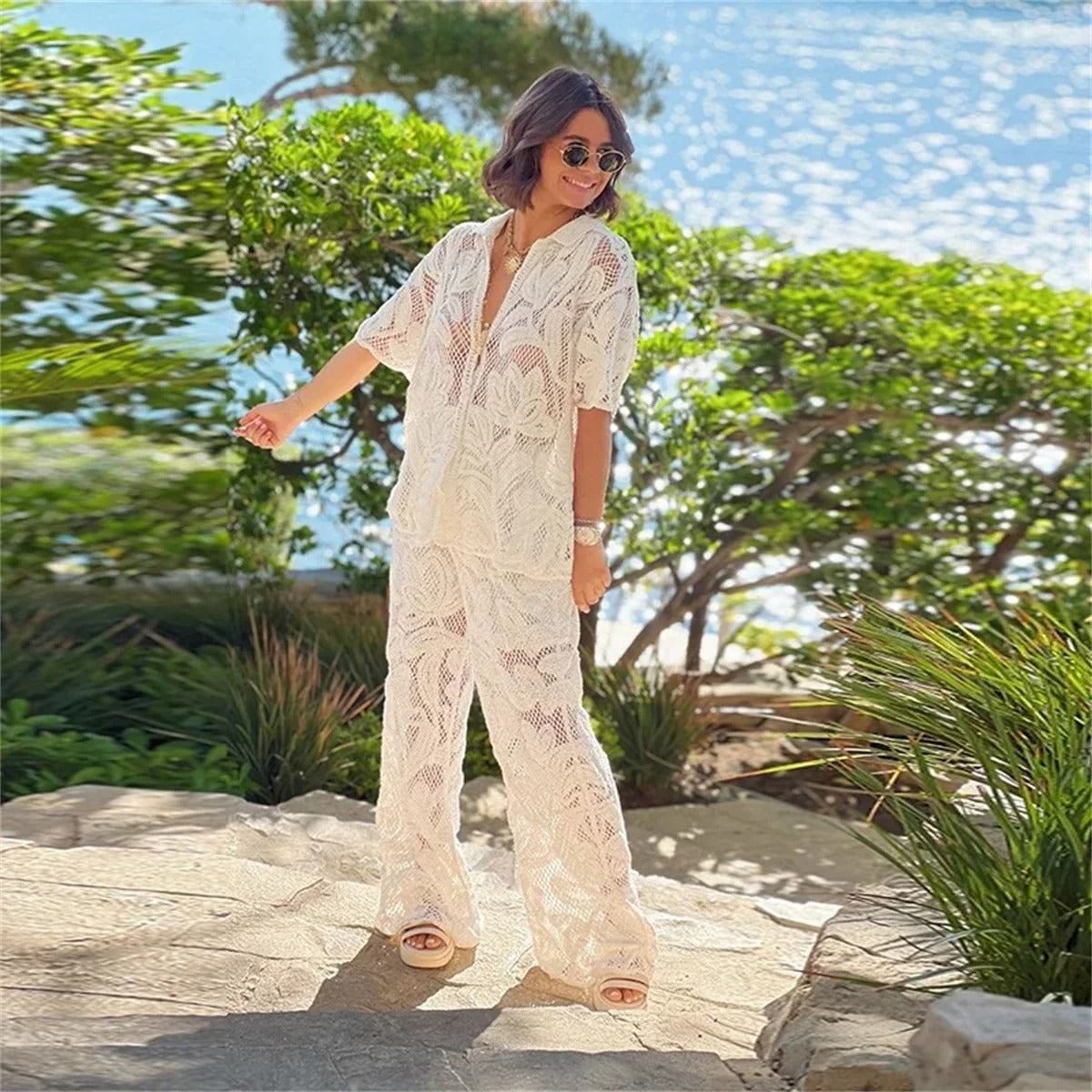 Elegant Lace Seaside Set