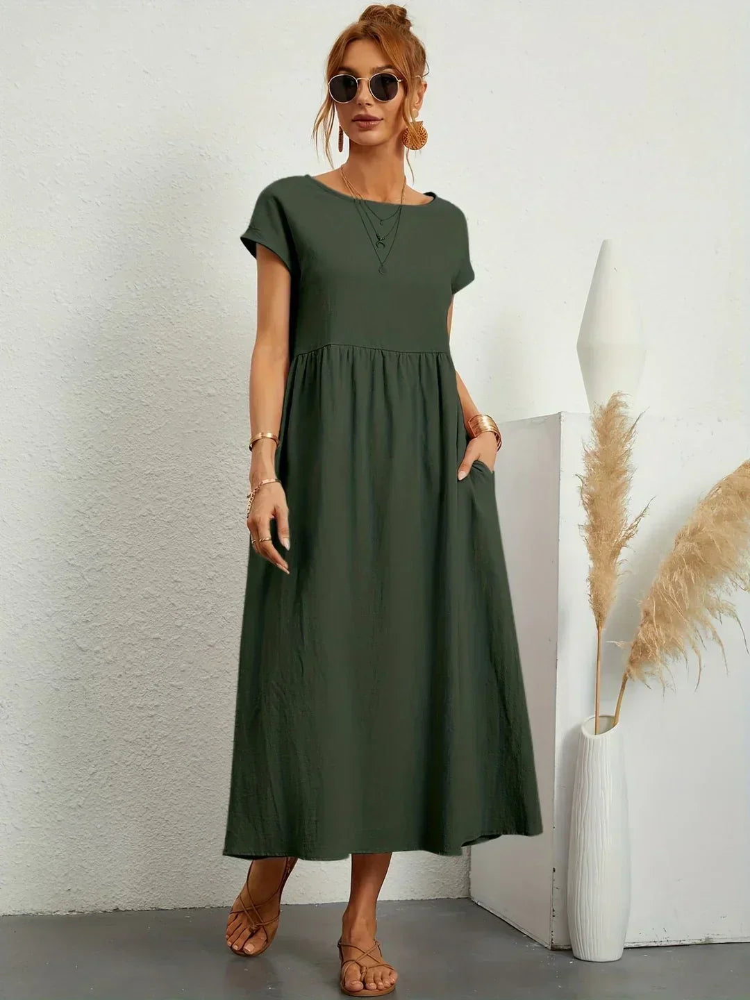 Robe Maxi Femme Élégante à Taille Froncée avec Coupe Fluide