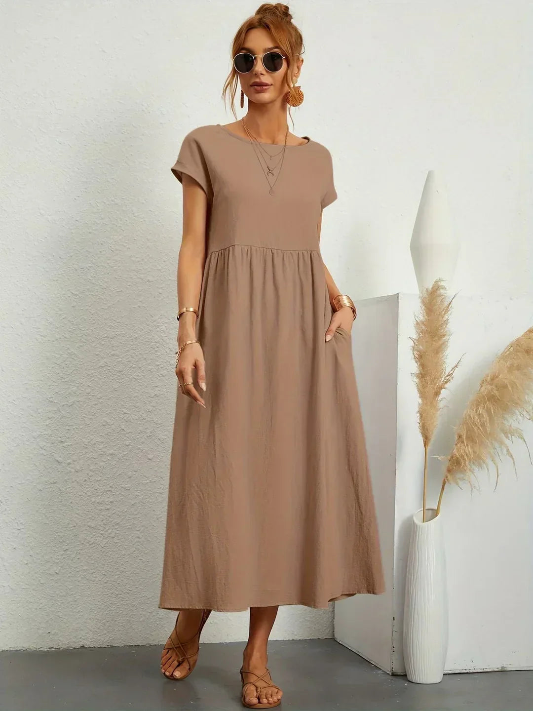 Robe Maxi Femme Élégante à Taille Froncée avec Coupe Fluide