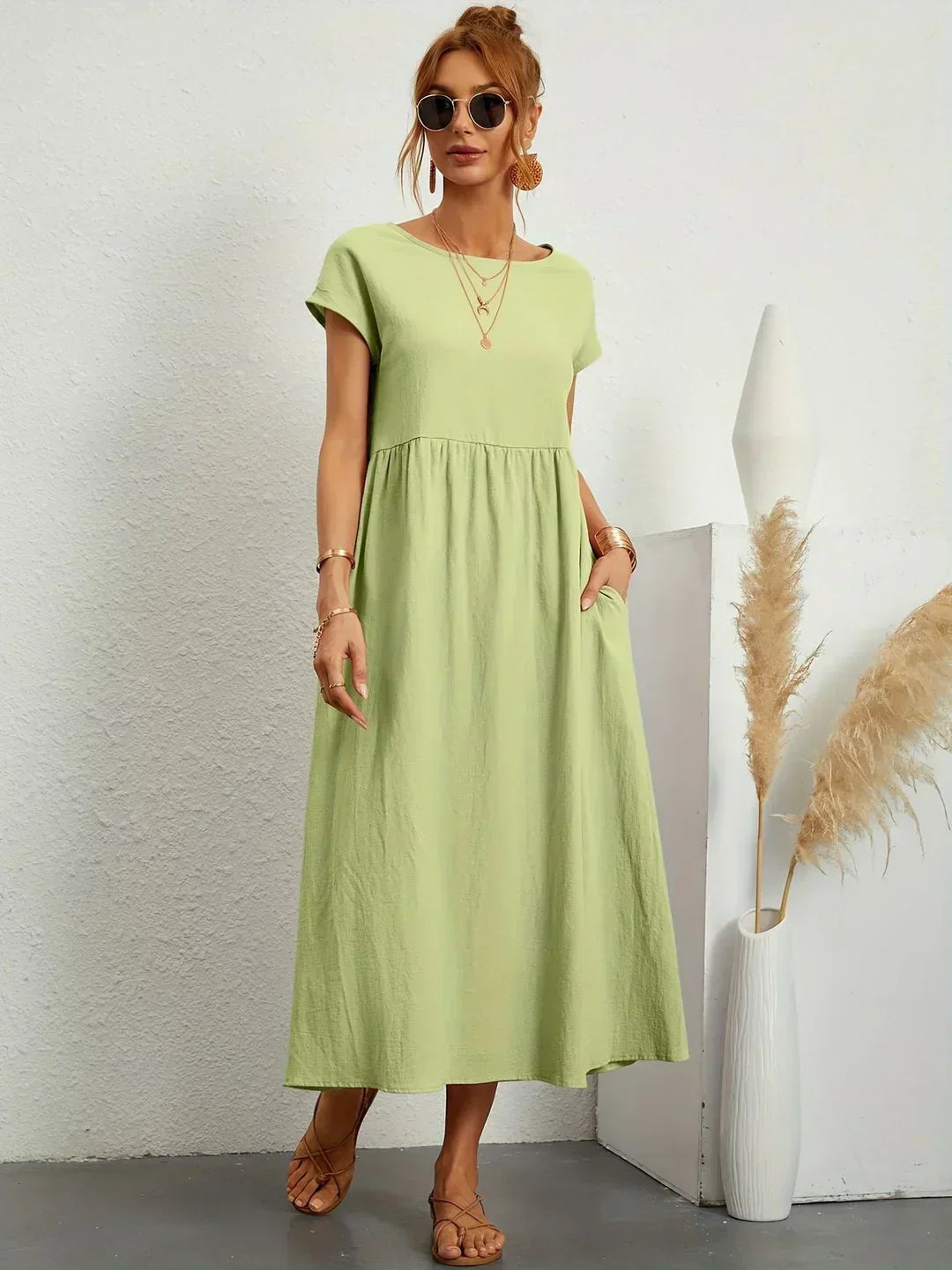 Robe Maxi Femme Élégante à Taille Froncée avec Coupe Fluide