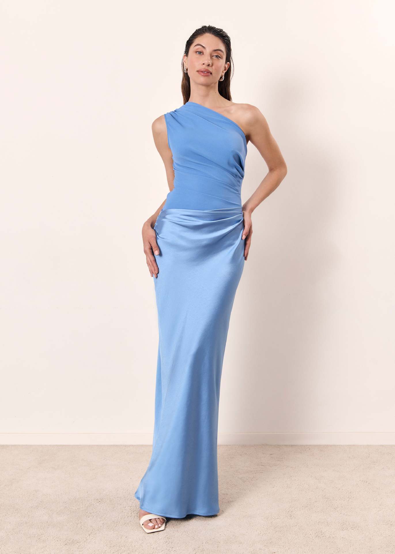 Vestido maxi fluido para mujer de noche