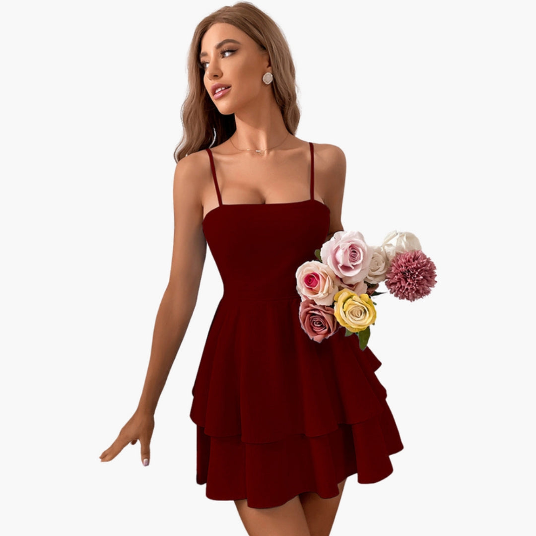 Robe Femme Élégante à Fines Bretelles et Jupe à Étages