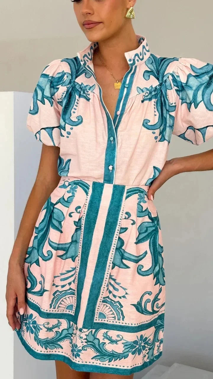 Women's Short Printed Dress with Puff Sleeves and Shirt Collar
