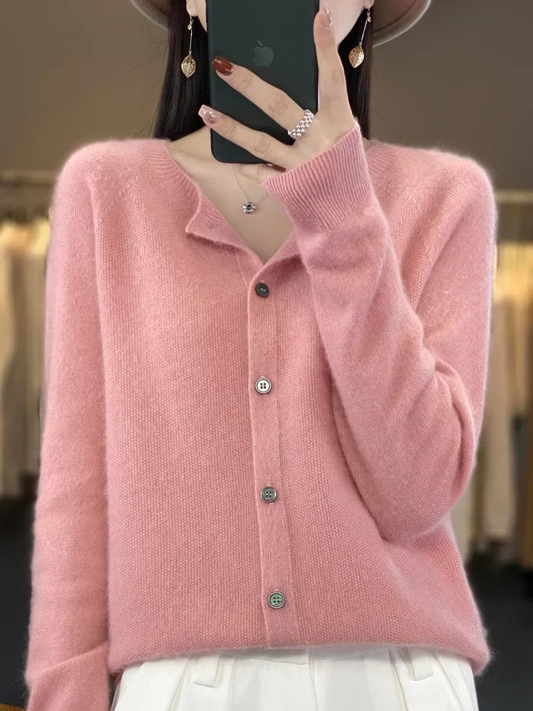 Elegant Soft-Knit Buttoned Women's Cardigan