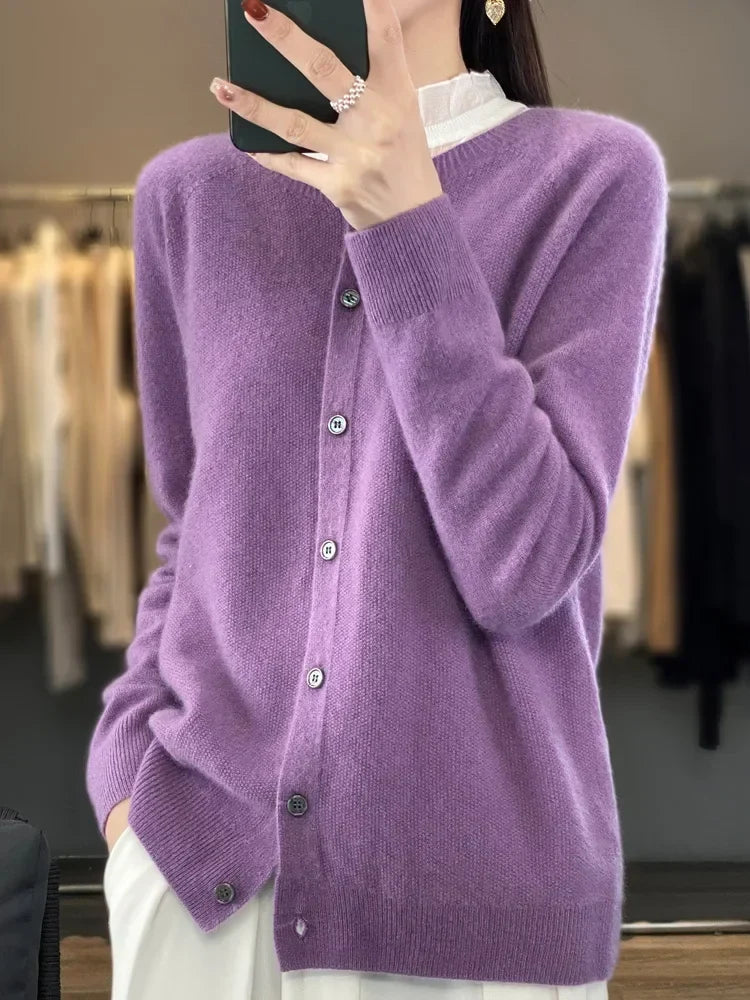 Elegant Soft-Knit Buttoned Women's Cardigan