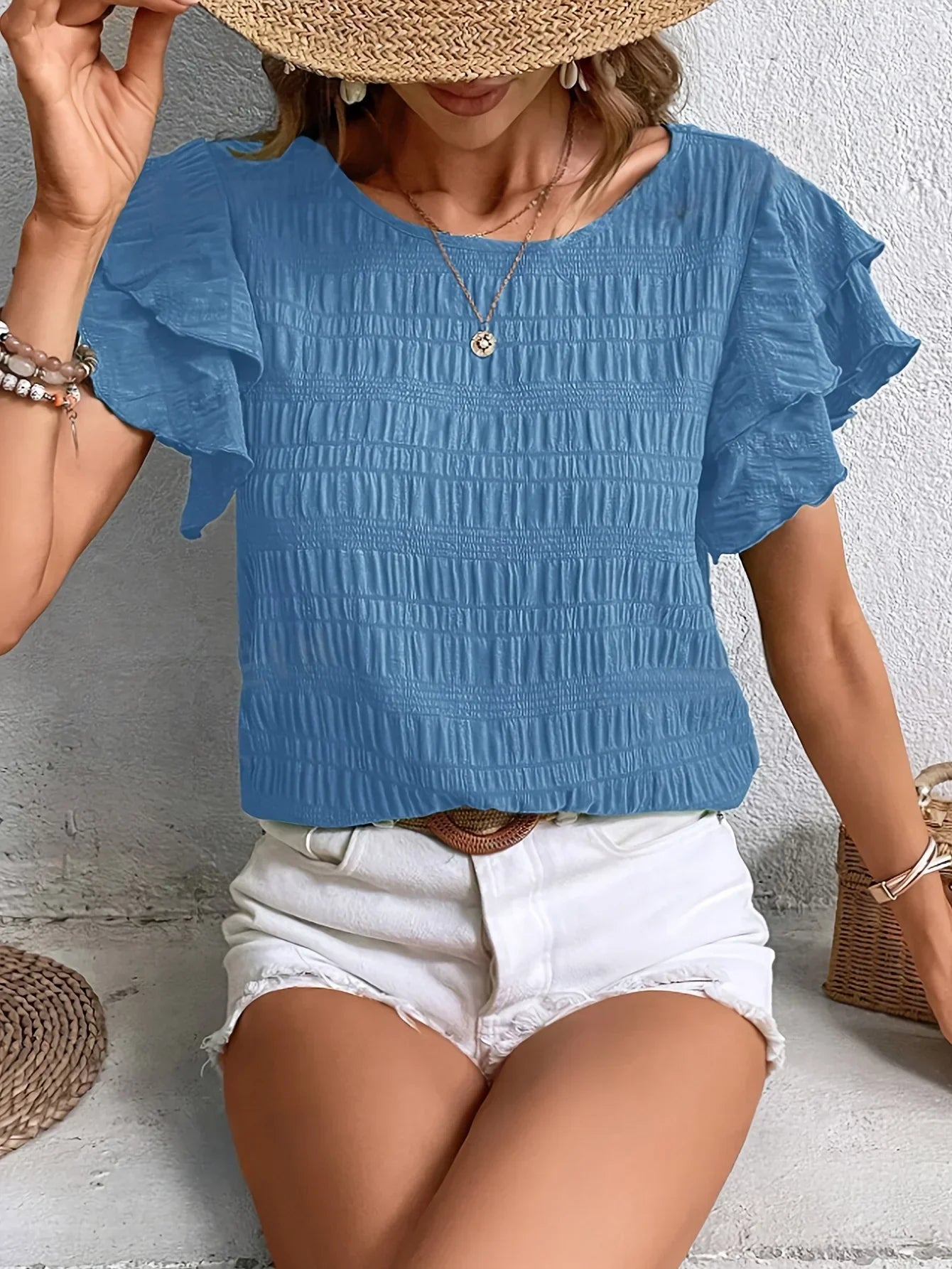 Women's blouse with light and airy ruffles