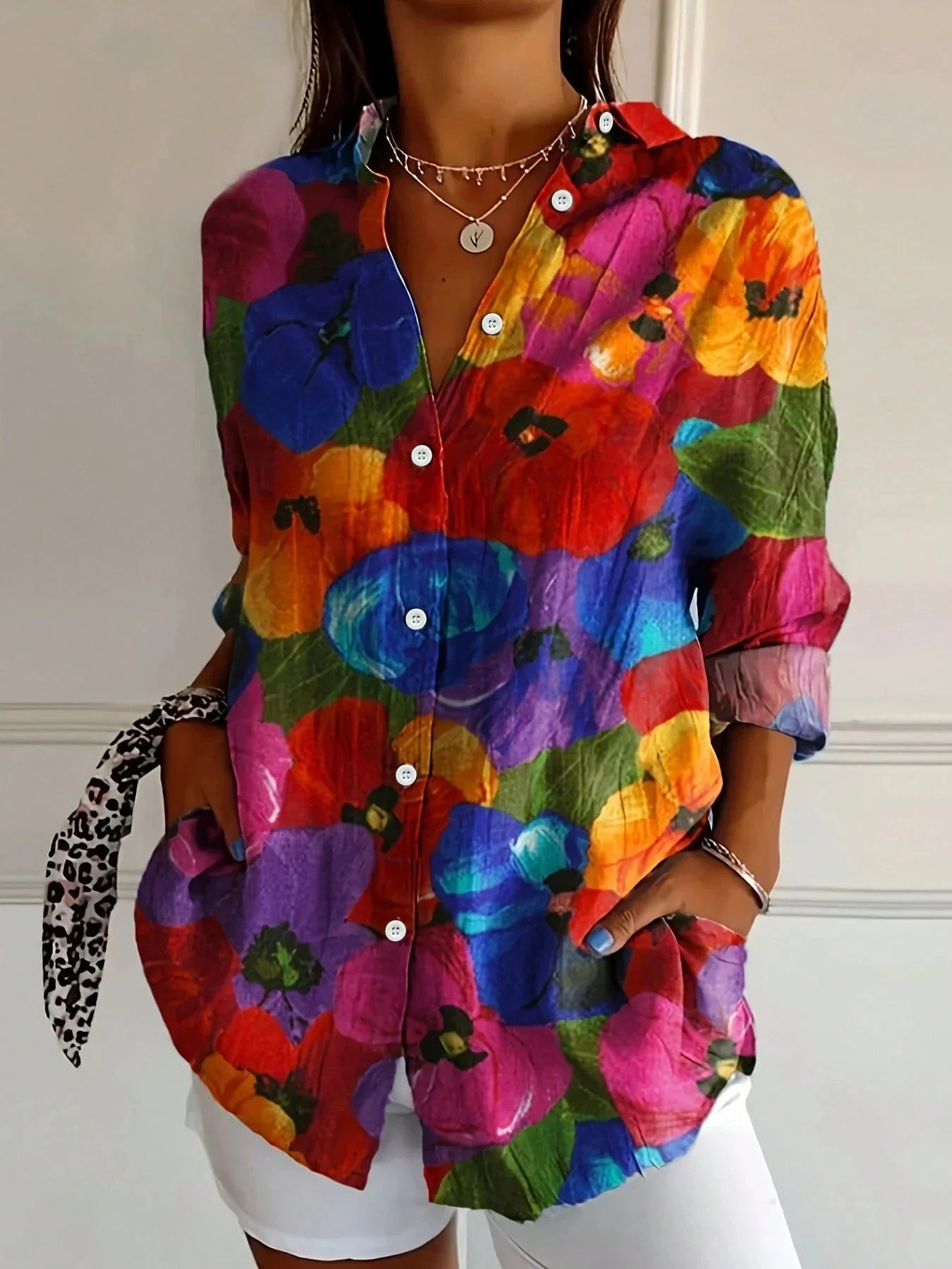 Blouse colorée pour femmes avec imprimé ludique