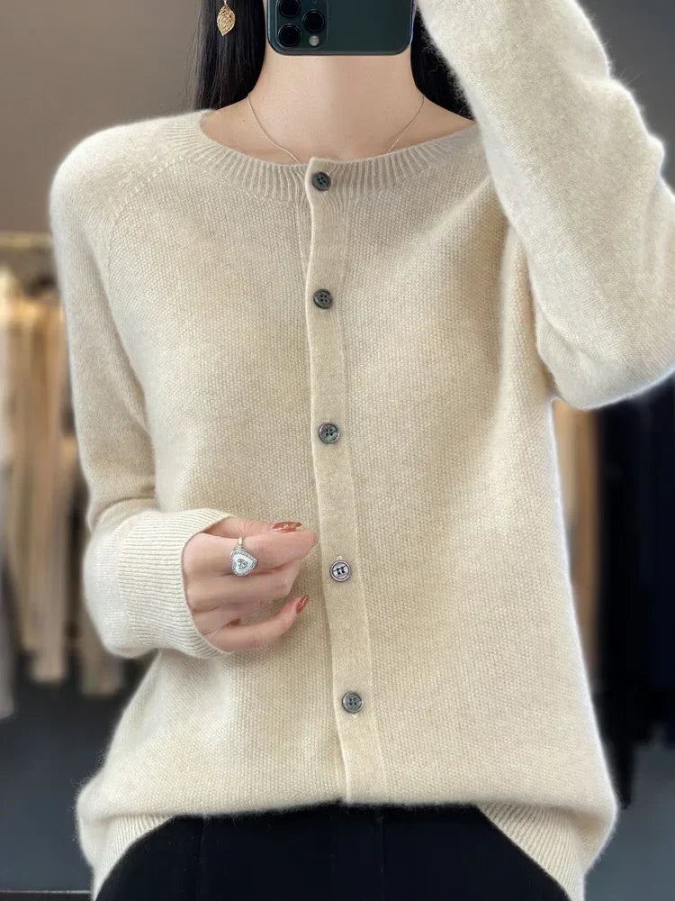 Elegant Soft-Knit Buttoned Women's Cardigan