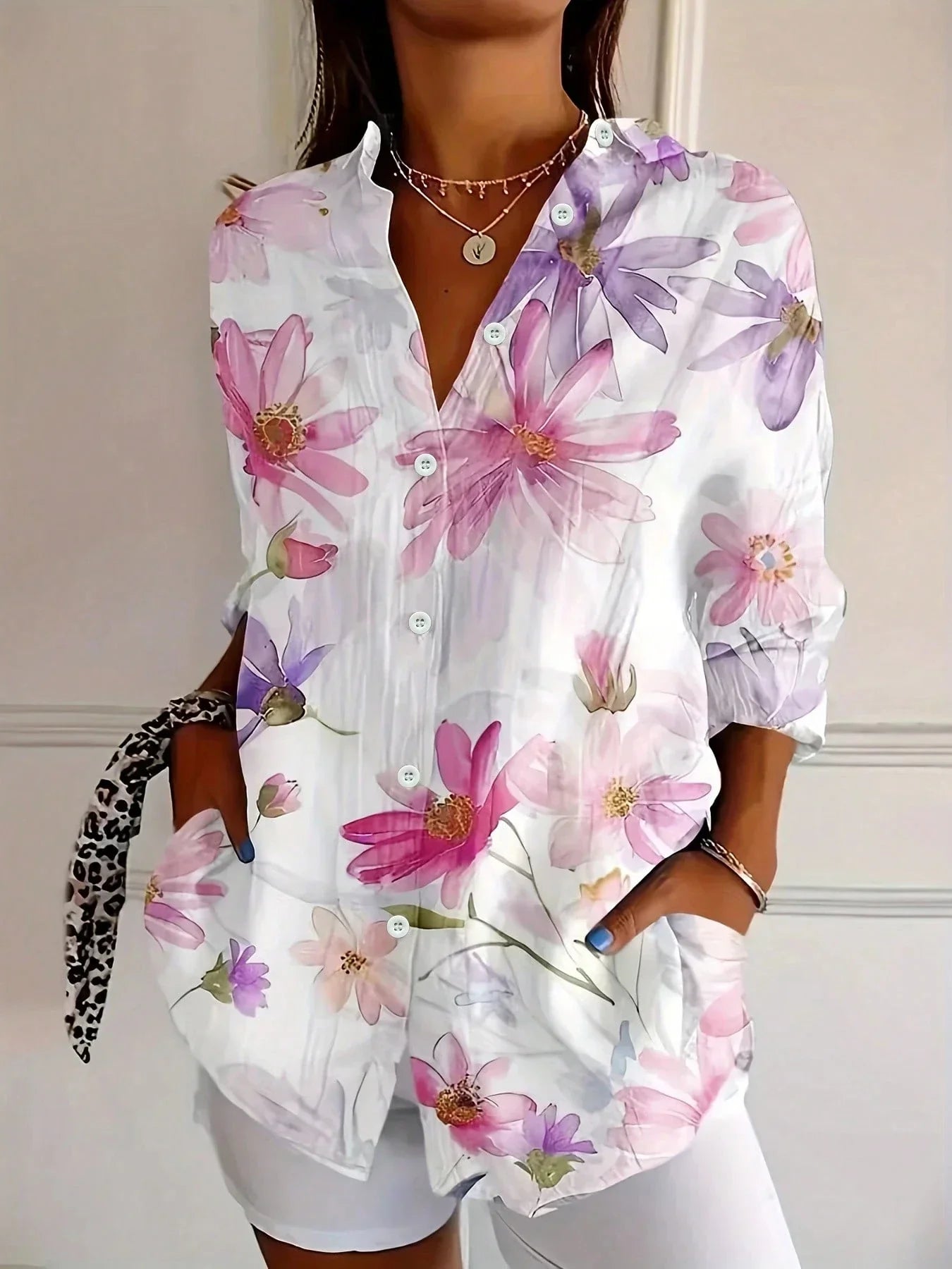 Blouse colorée pour femmes avec imprimé ludique