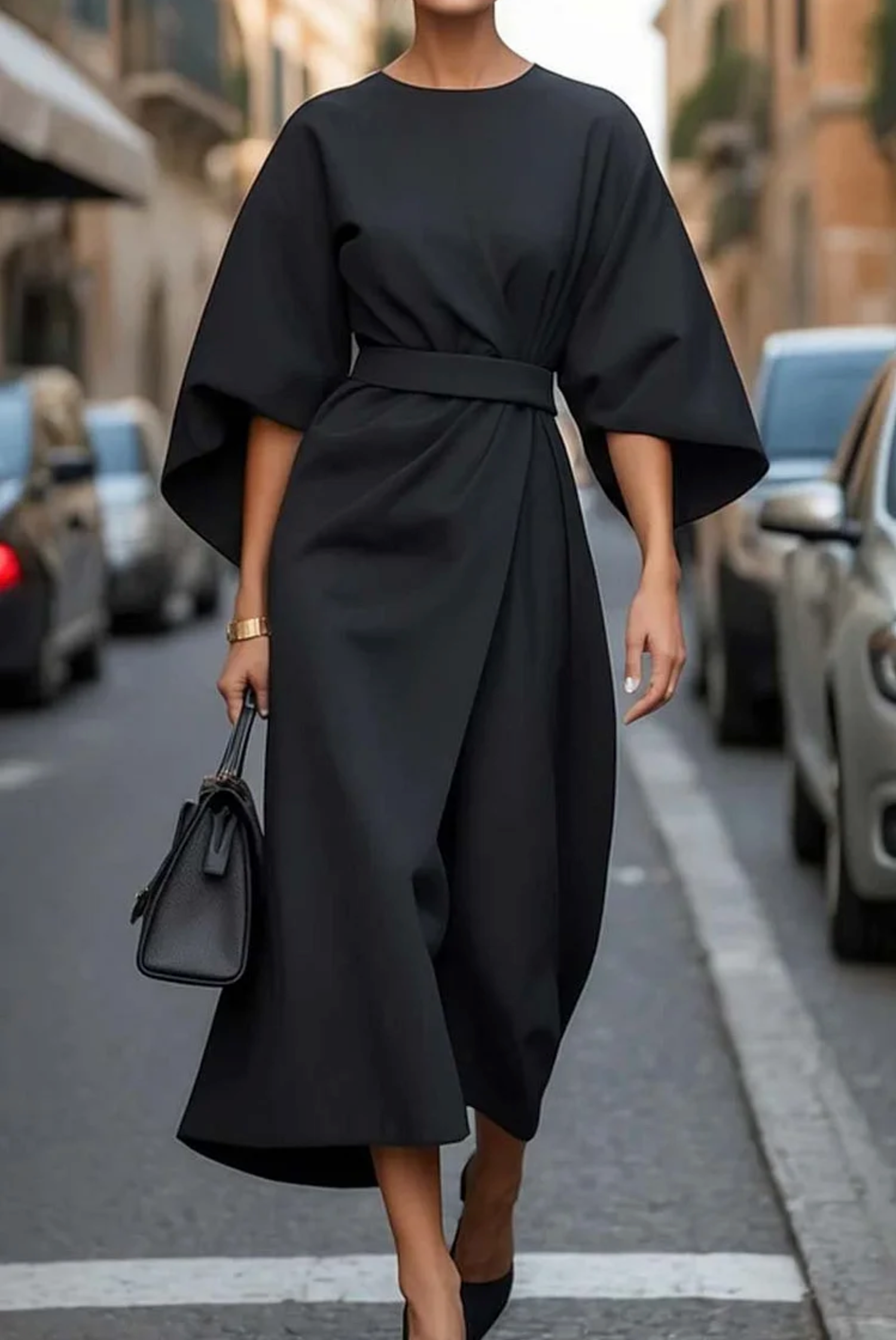 Robe Élégante à Manches Amples – Look Sophistiqué