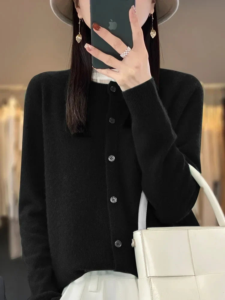 Elegant Soft-Knit Buttoned Women's Cardigan