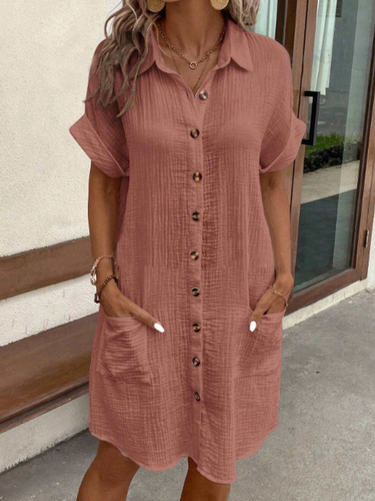 Robe Chemise Courte à Boutonnage Frontal avec Col Classique et Coupe Ample