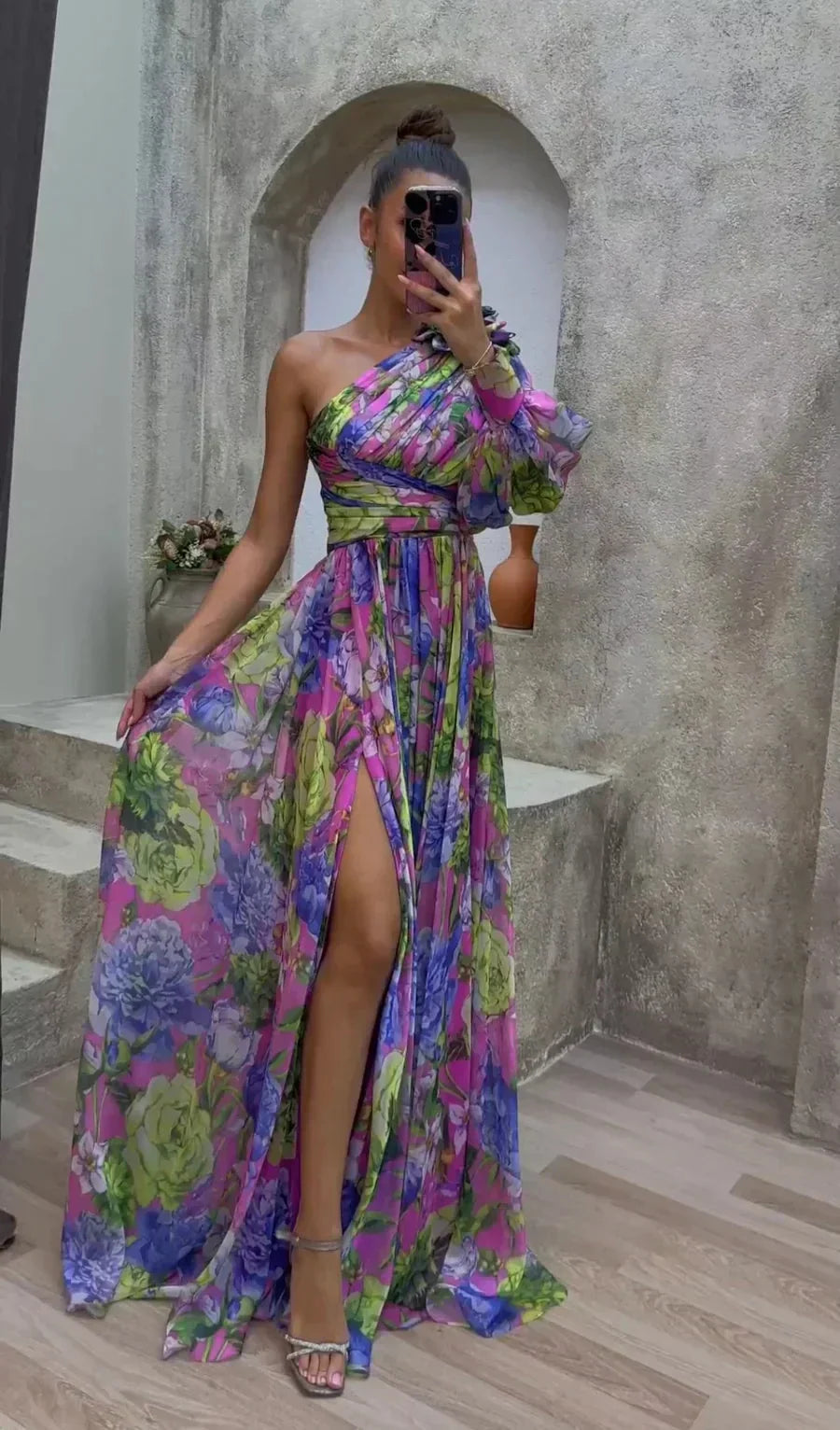 Afnan - Robe fleurie fluide à une épaule pour femme