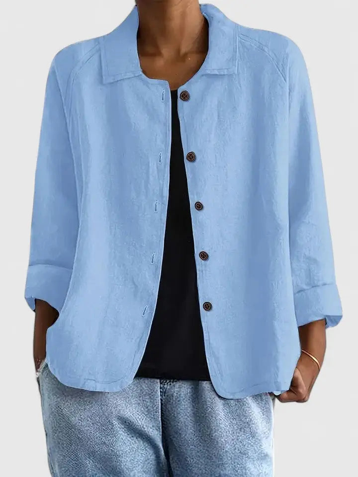 Casual Women's Top with Front Buttons and Classic Collar
