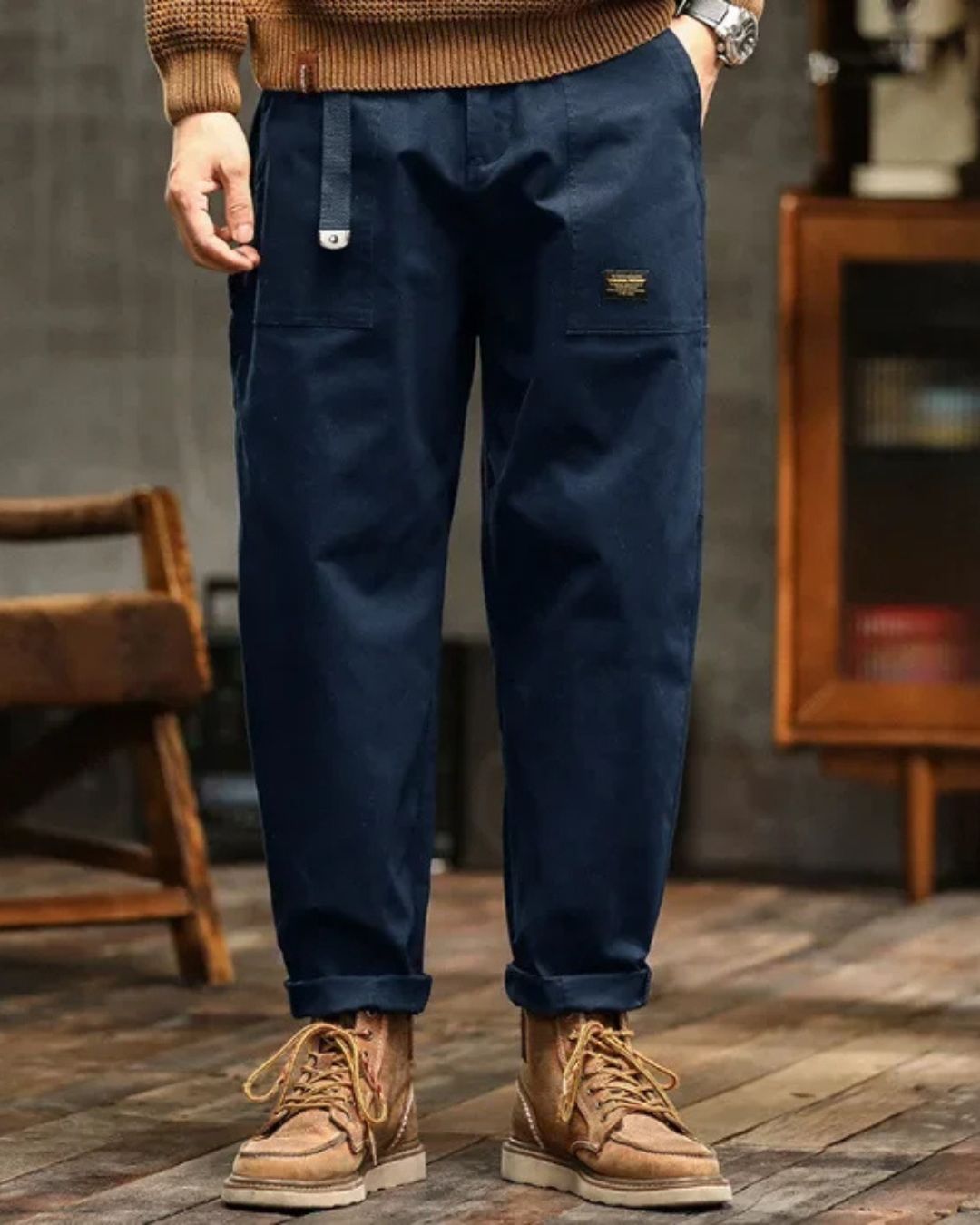 Men’s Loose-Fit Cargo Pants with Multiple Pockets