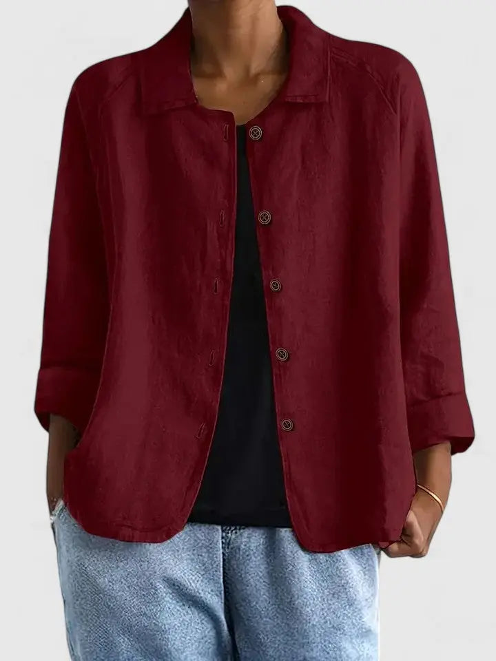 Casual Women's Top with Front Buttons and Classic Collar