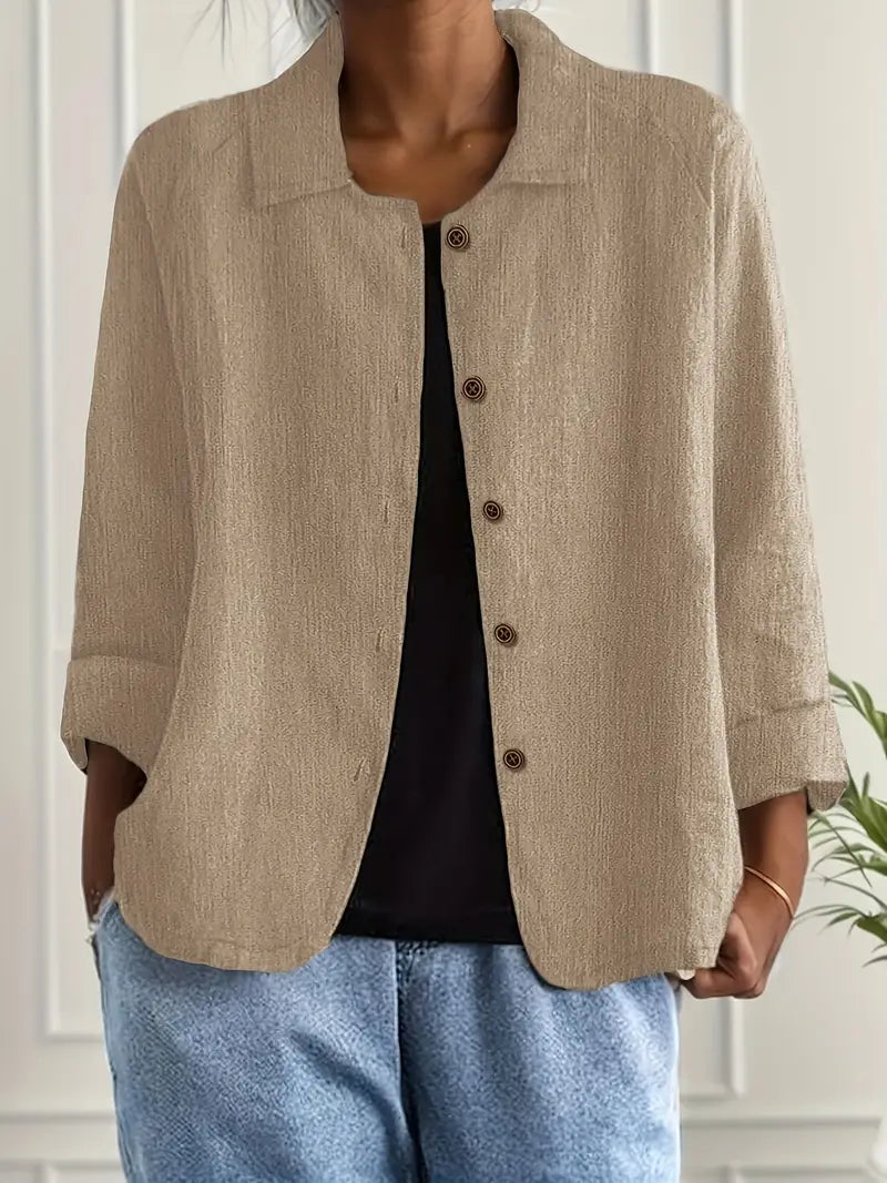Chemise boutonnée légère à la coupe décontractée