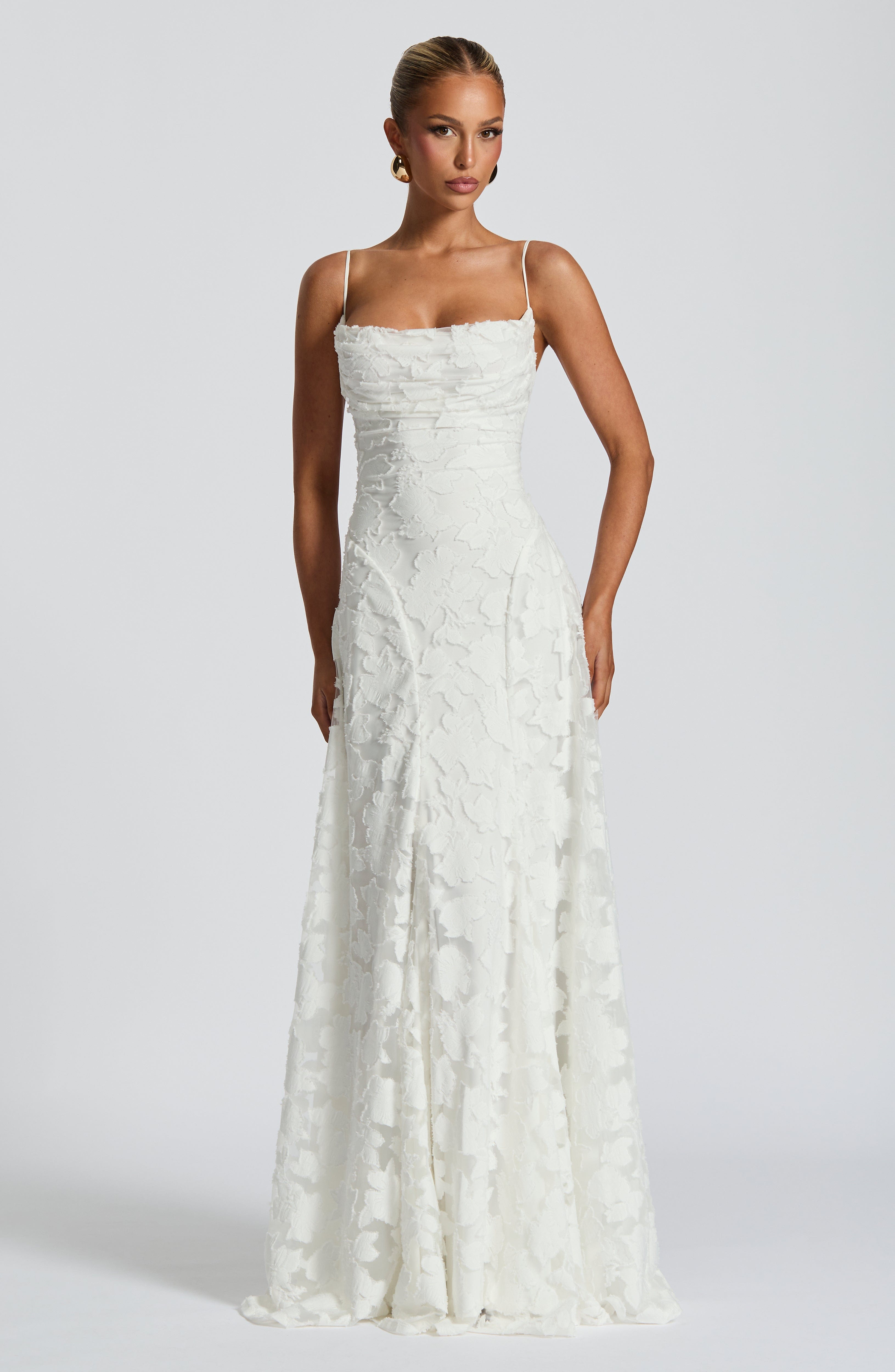 Elegant Long Lace Evening Dress for Women