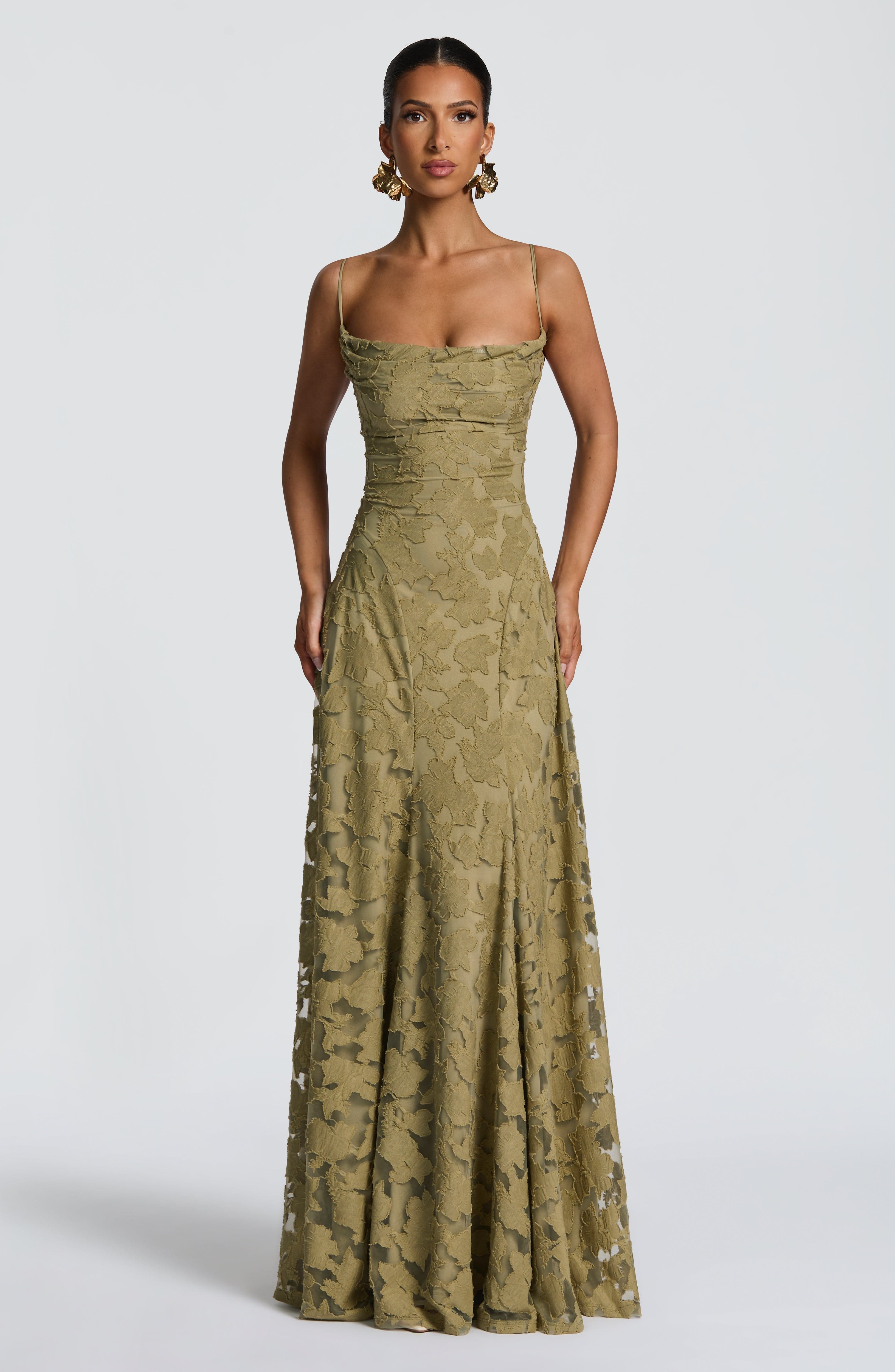 Elegant Long Lace Evening Dress for Women