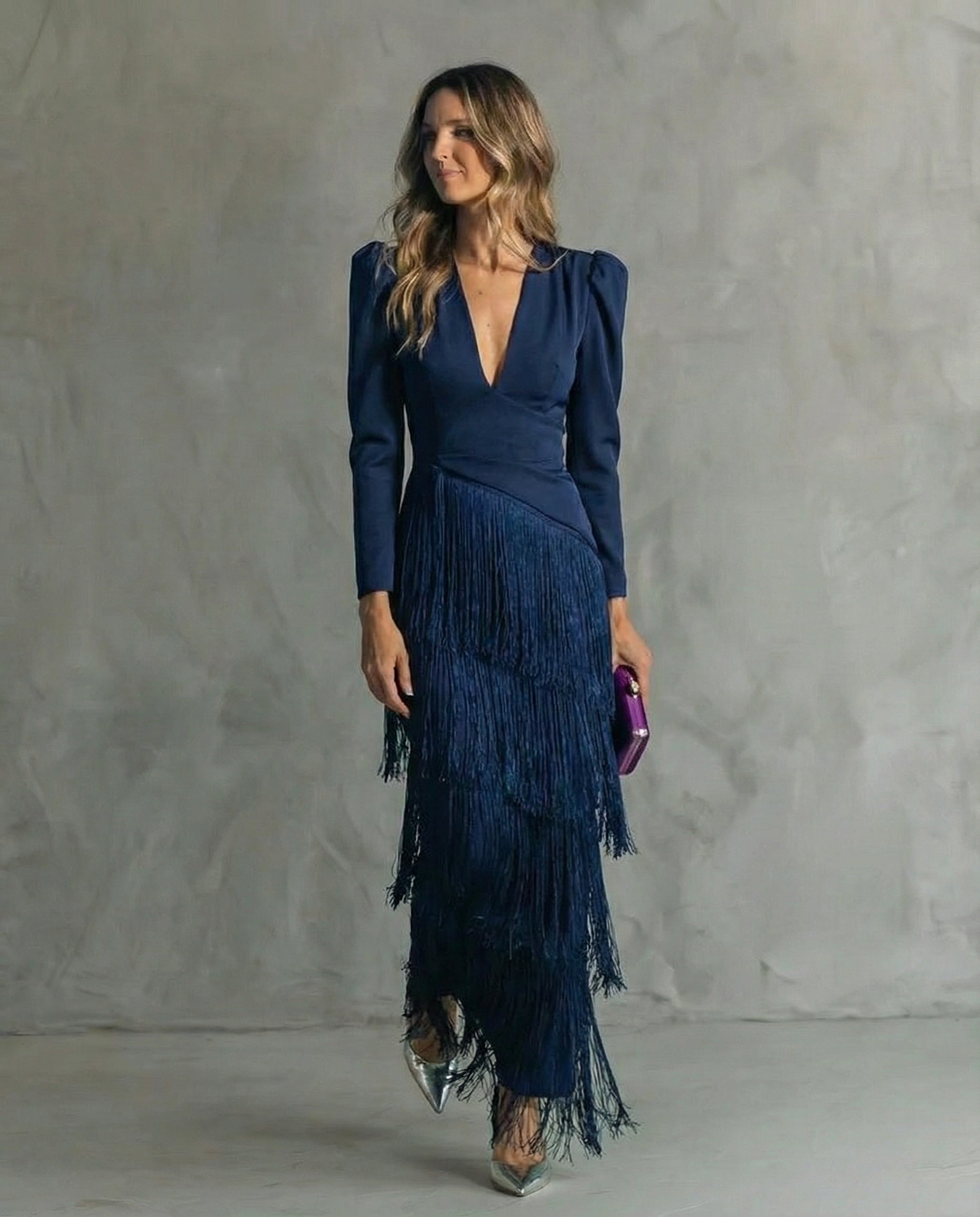Robe Maxi Élégante à Franges Superposées avec Décolleté Croisé