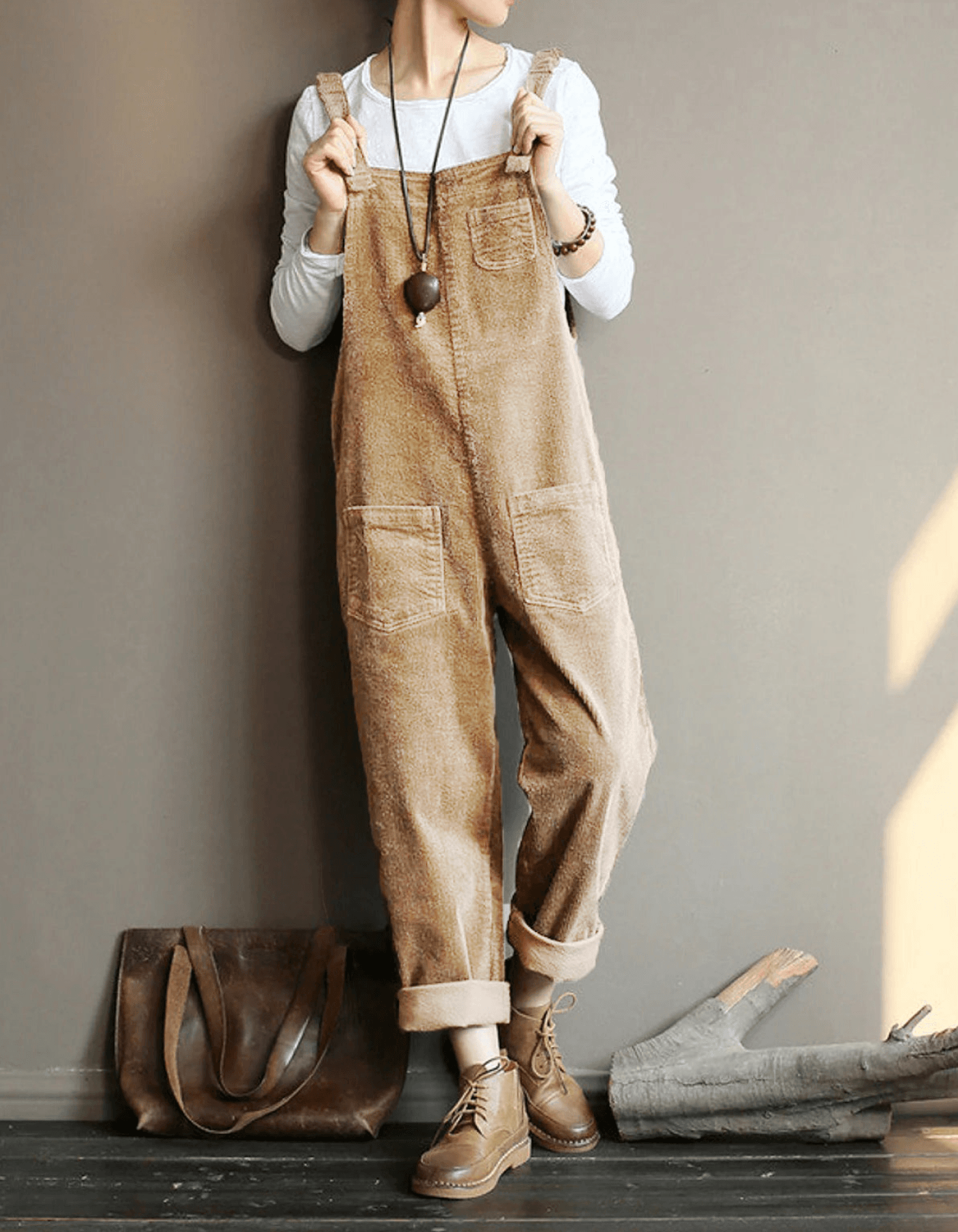 Loose Women's Overalls in Corduroy Velvet