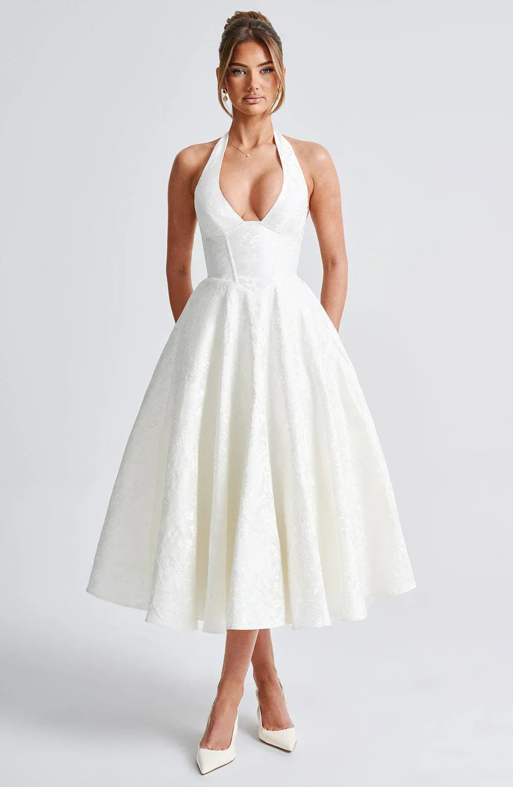 Robe Midi Femme à Col Halter et Jupe Évasée