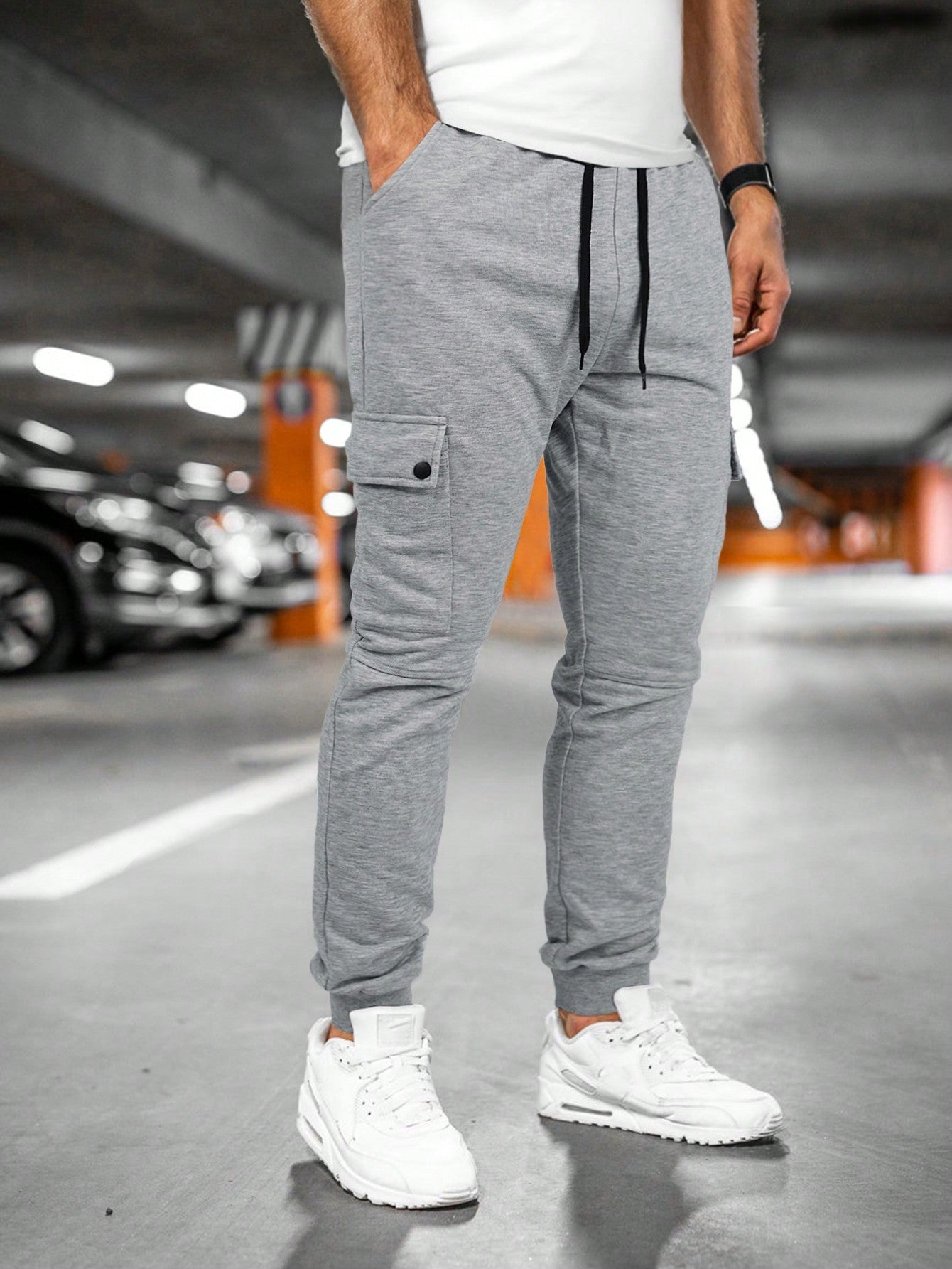 Men's casual cargo pants Leo with elastic waistband and drawstring